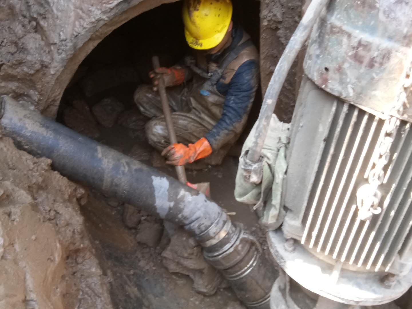 黄流镇管道清淤