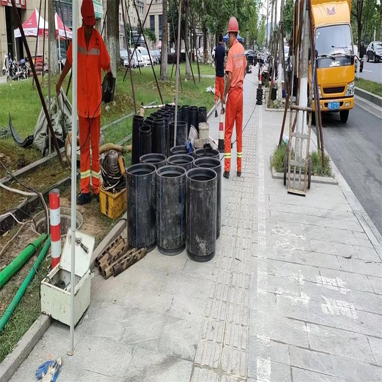 黄流镇管道短管置换修复